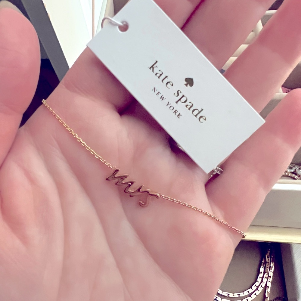 Mrs necklace